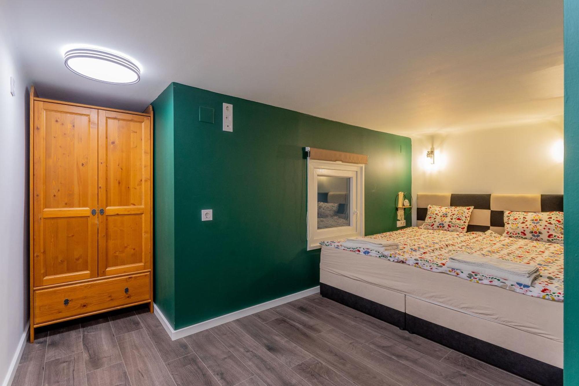 Full Equipment Designed Apartment In The Heart Of Budapest For 4 People Exterior foto