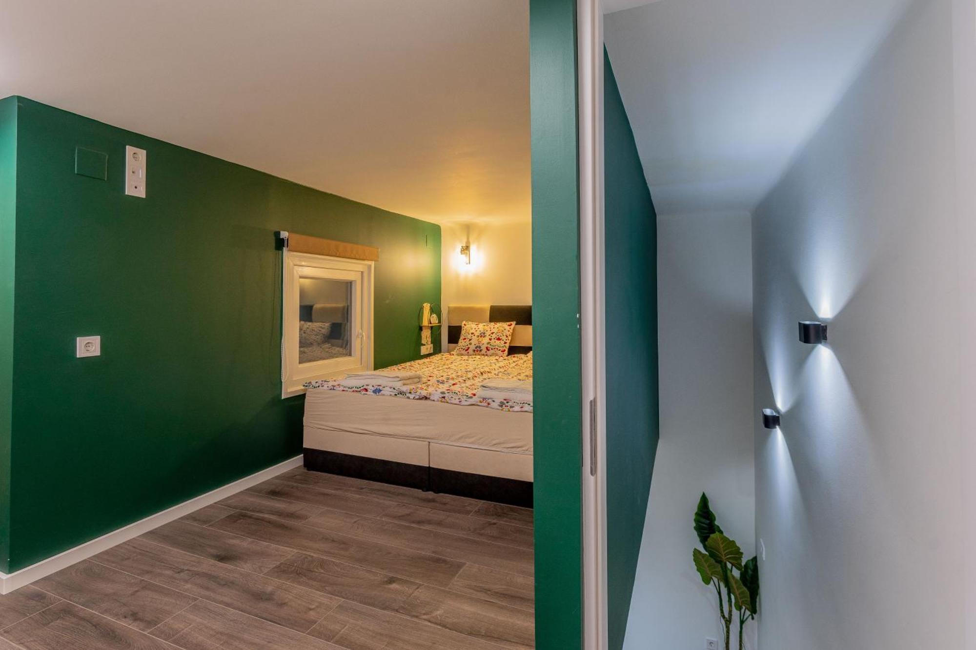 Full Equipment Designed Apartment In The Heart Of Budapest For 4 People Exterior foto