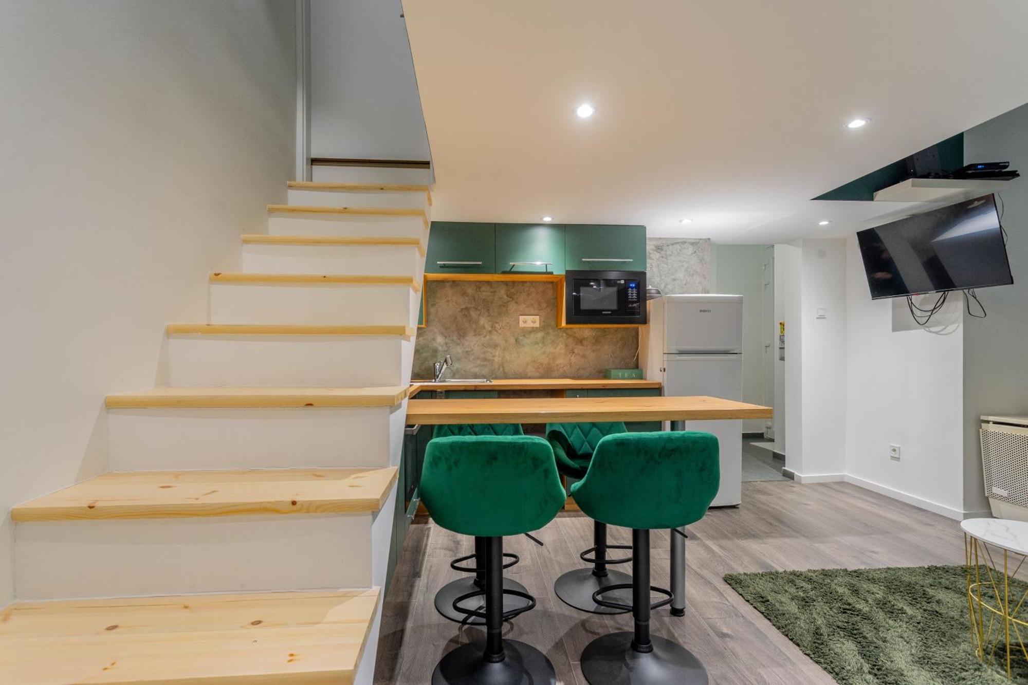 Full Equipment Designed Apartment In The Heart Of Budapest For 4 People Exterior foto