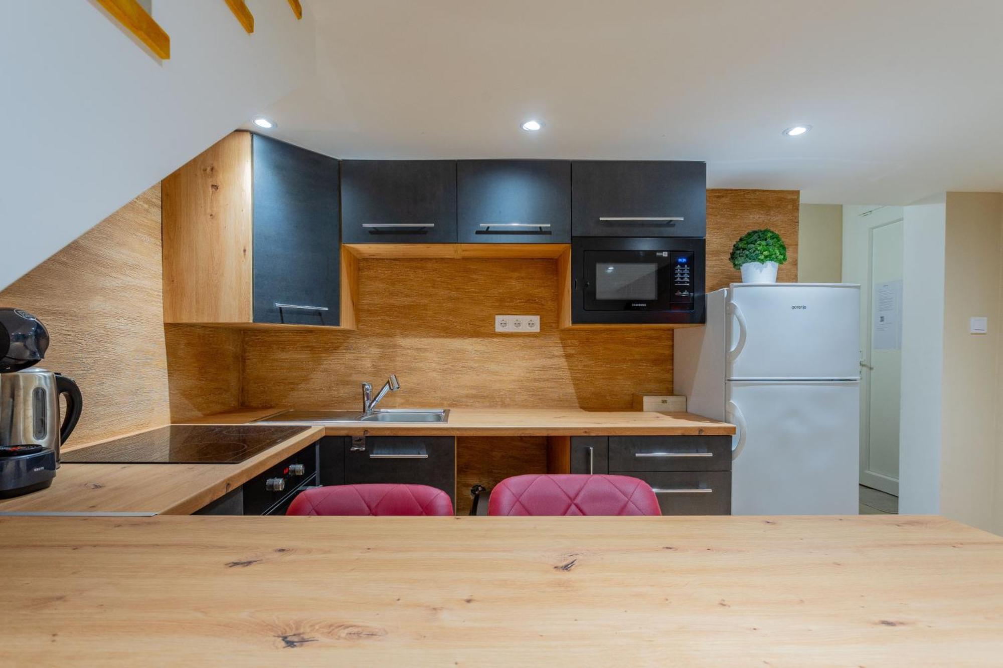 Full Equipment Designed Apartment In The Heart Of Budapest For 4 People Exterior foto